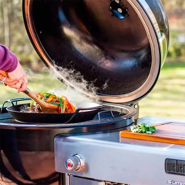 Угольный гриль Weber Summit Charcoal Grill Center