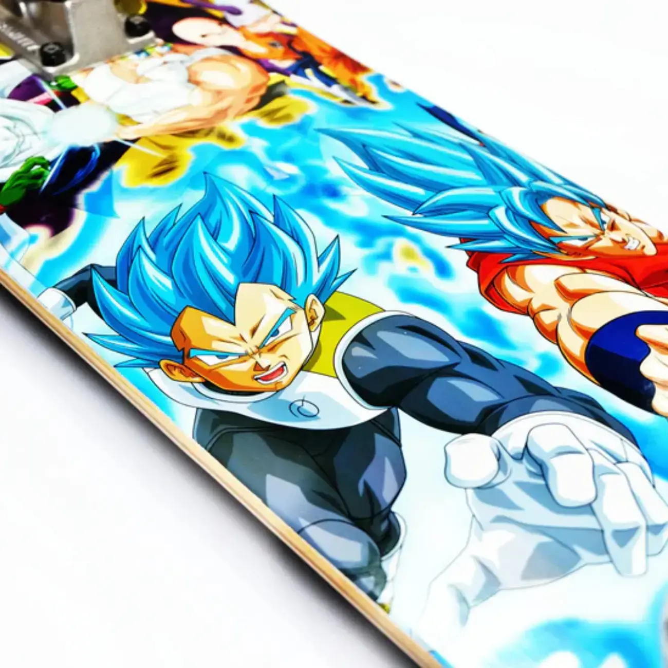 Skeytbord Primitive x Dragon Ball Z Resurrection Complete Skateboard