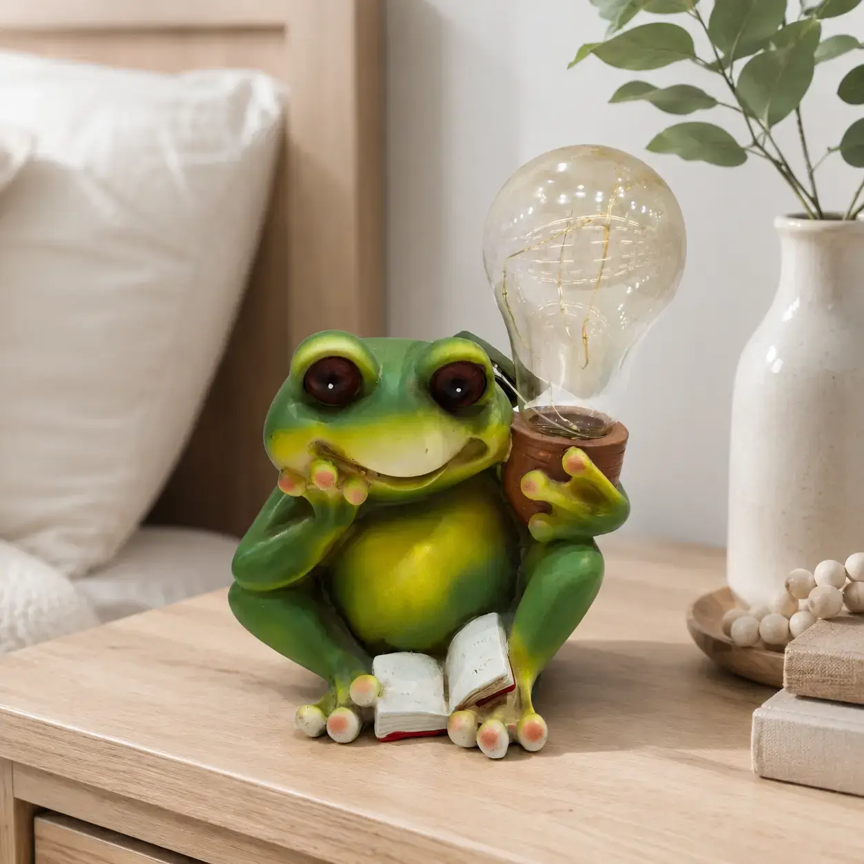 Dekorativ haykalcha SENORITA HOME Froggy Model-02